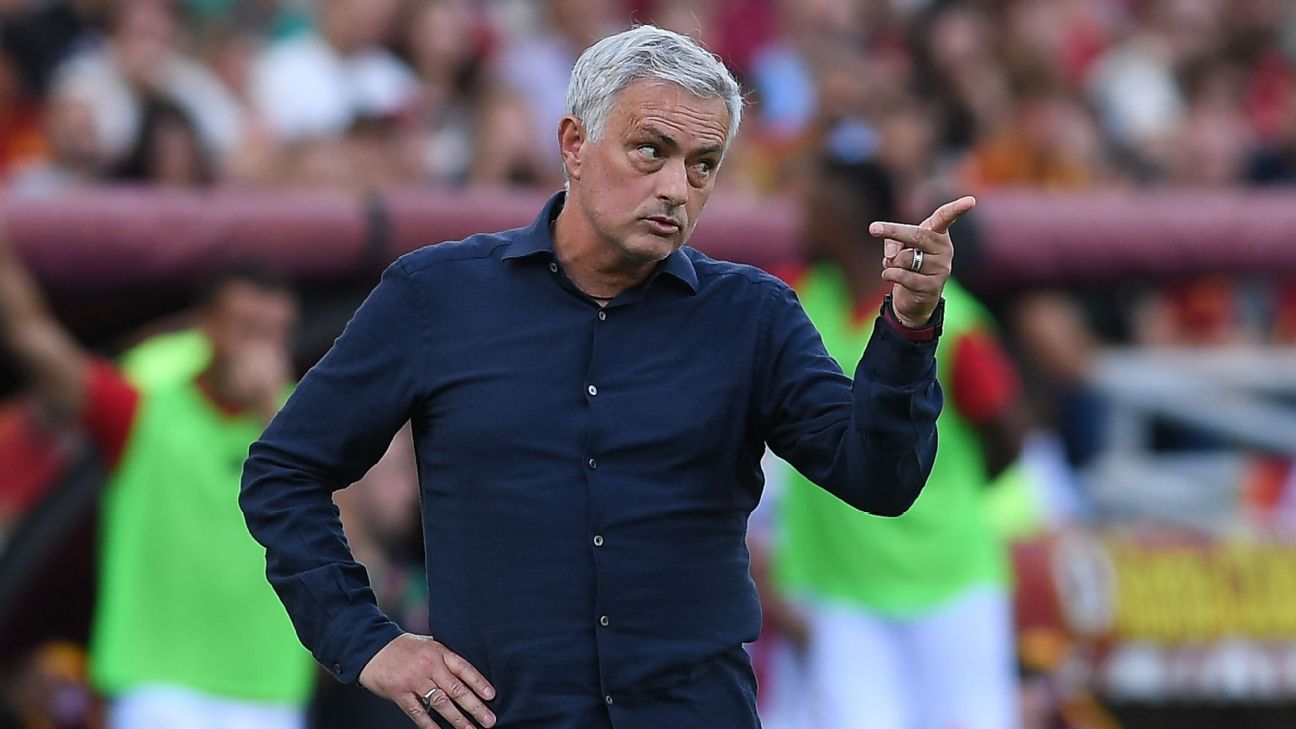 Mourinho puzzled by red card for crying gesture www.espn.com – TOP