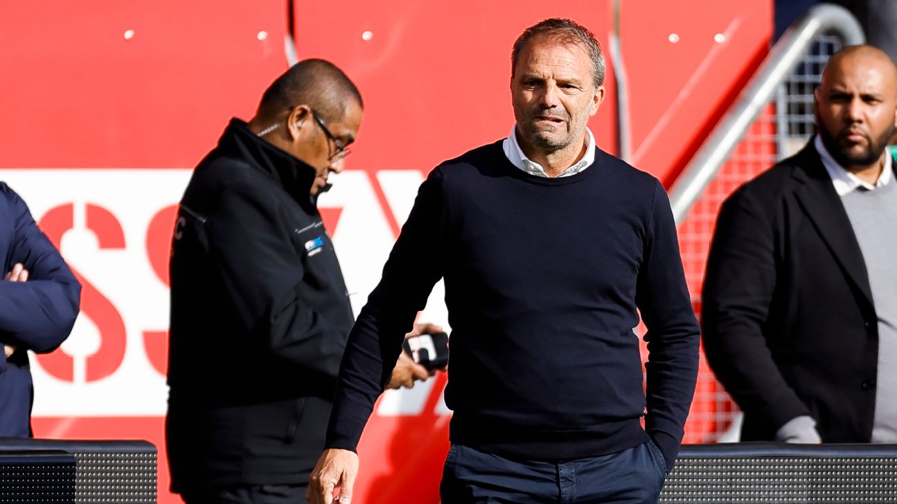 Ajax part ways with coach Steijn after losing run