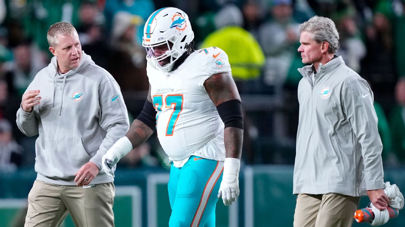 Dolphins place Wynn (quad) on injured reserve