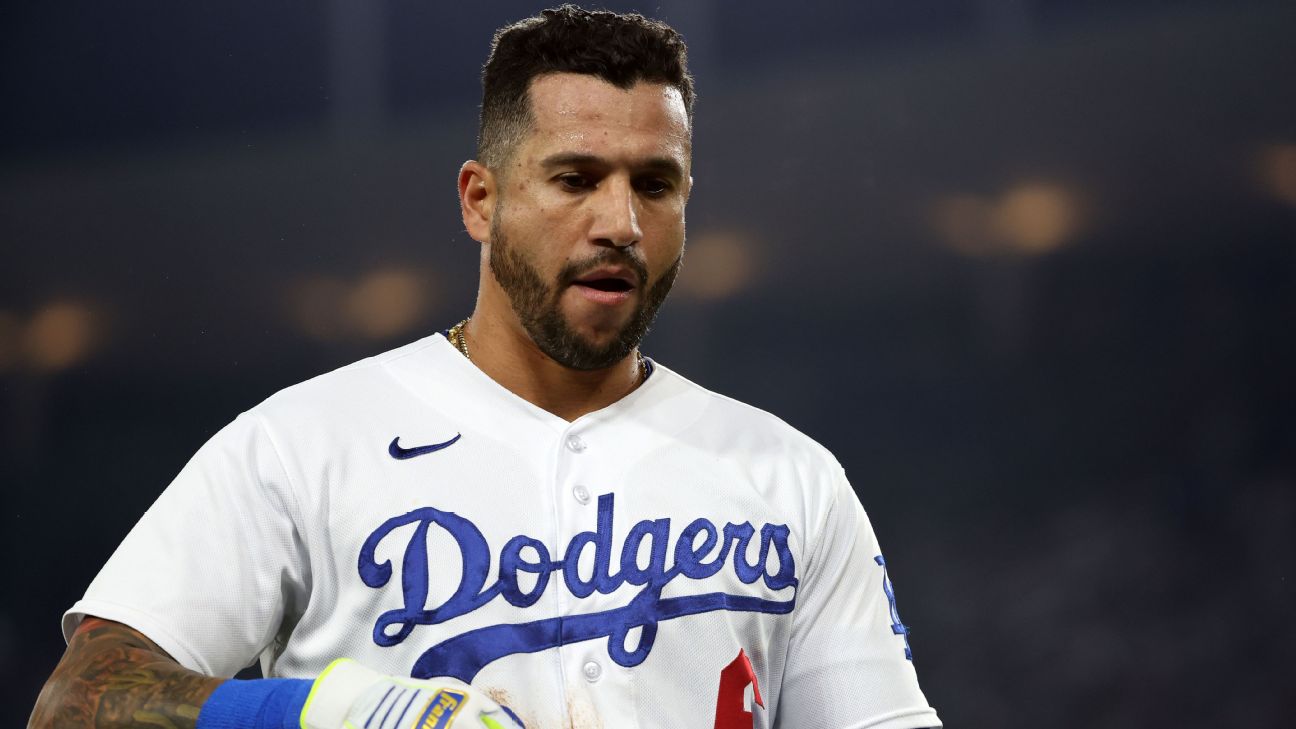 dodgers-outfielder-david-peralta-recovering-from-arm-surgery-abc7-los