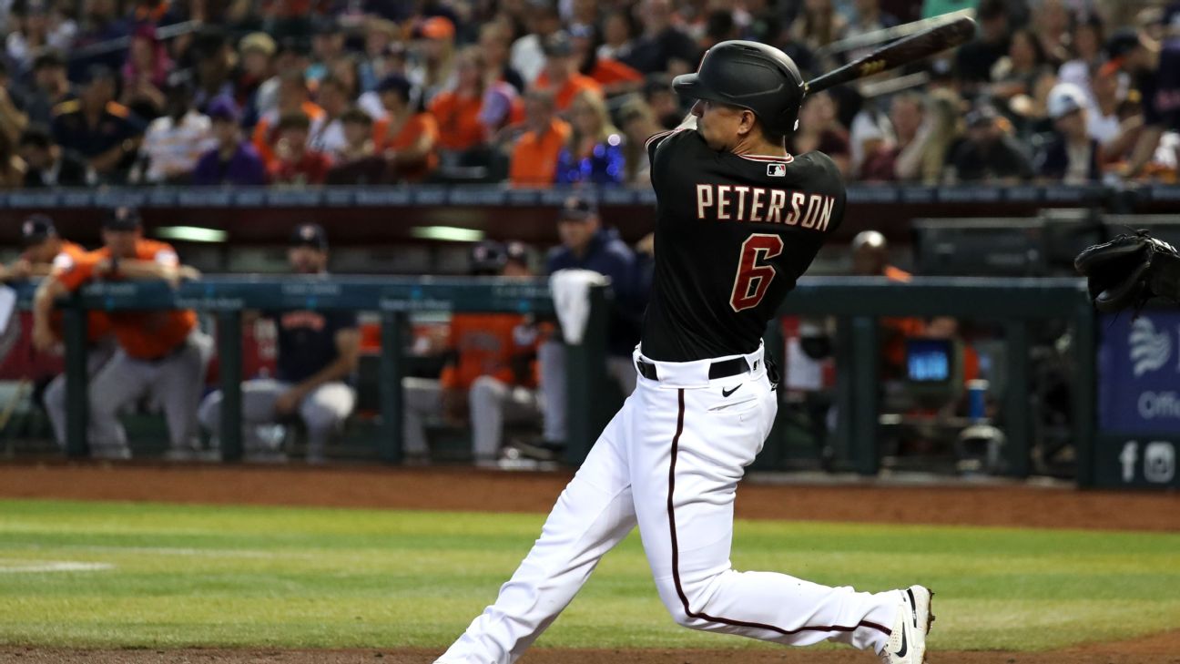 D-backs add Peterson to WS roster for extra bat