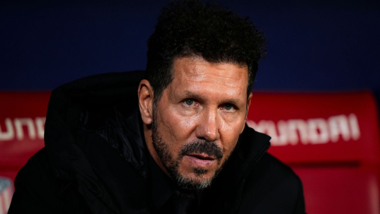 Sources: Simeone in talks over new Atletico deal