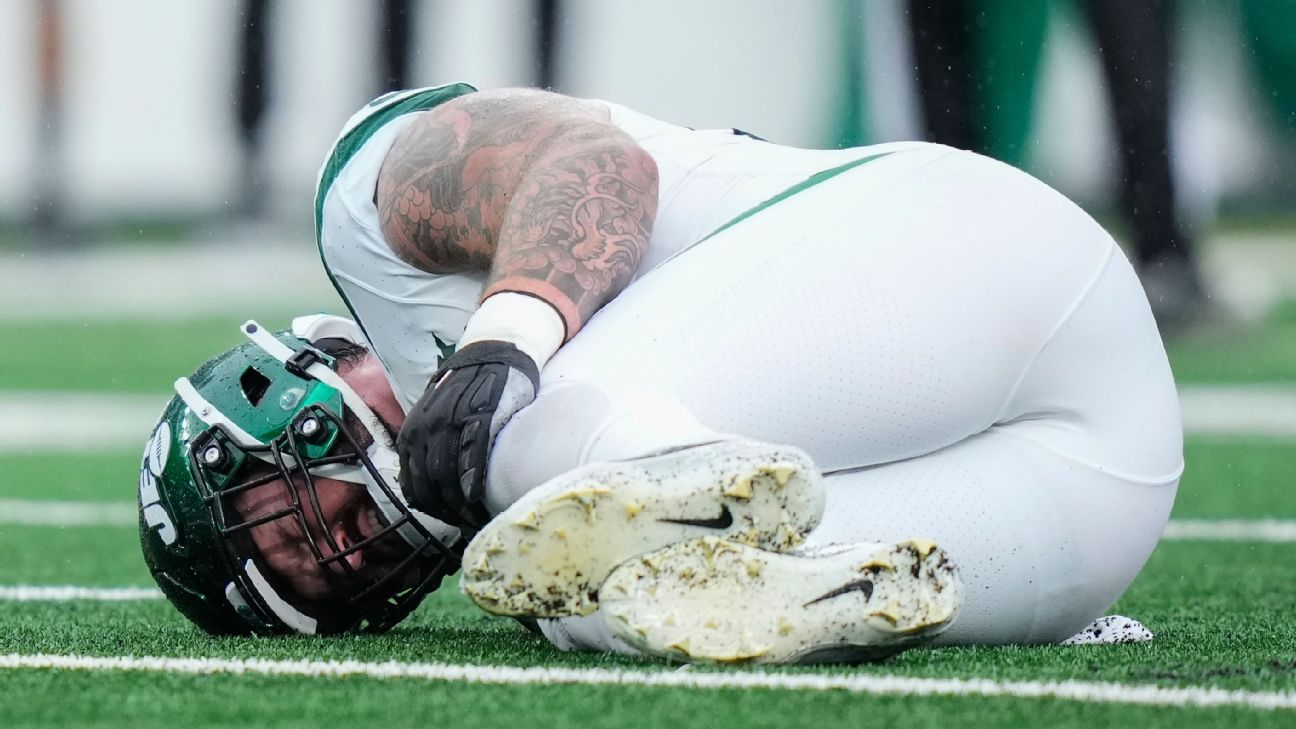 Jets' jumbled O-line takes two more injury hits
