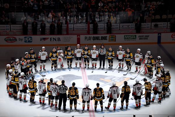 Penguins pay tribute to former player Johnson