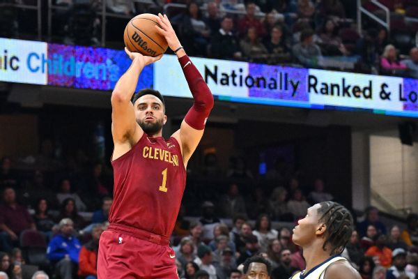 Cavaliers' Strus out vs. Celtics with knee strain