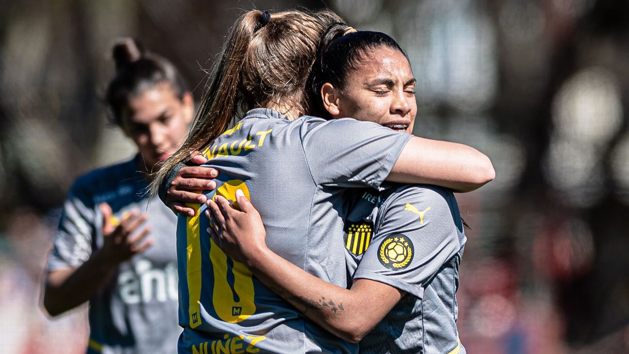 Uruguay goleó 6-1 a Perú en fútbol femenino