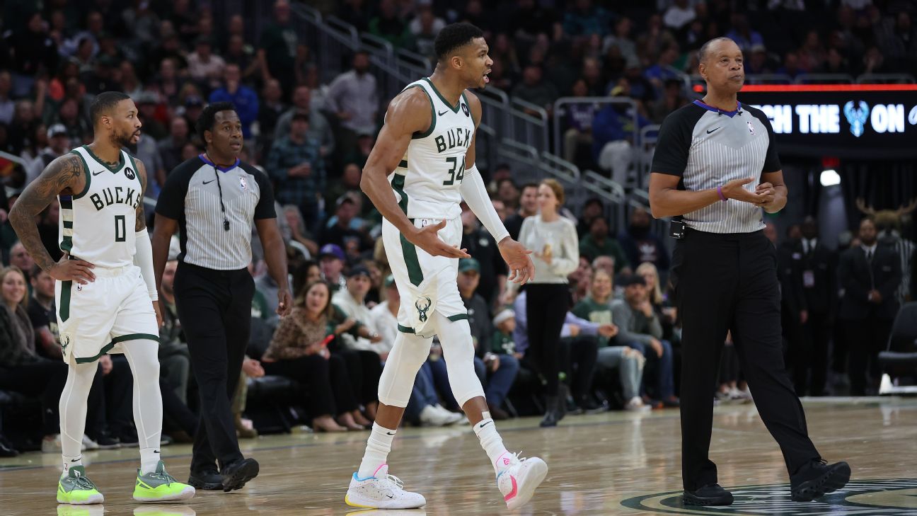 Bucks star Giannis Antetokounmpo ejected for 2nd technical foul against  Pistons - The San Diego Union-Tribune