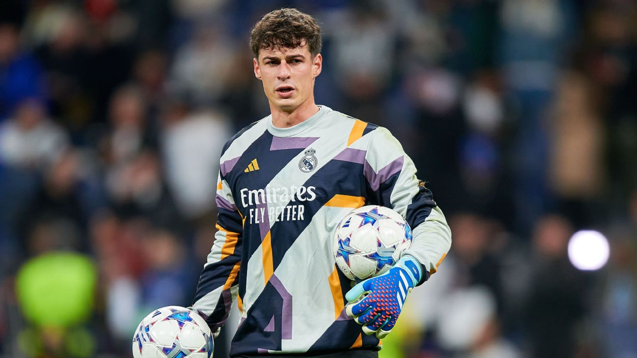 Madrid's Kepa out for weeks after warmup injury