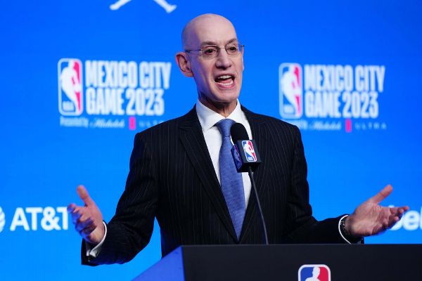 Sources: NBA commish Silver finalizing extension