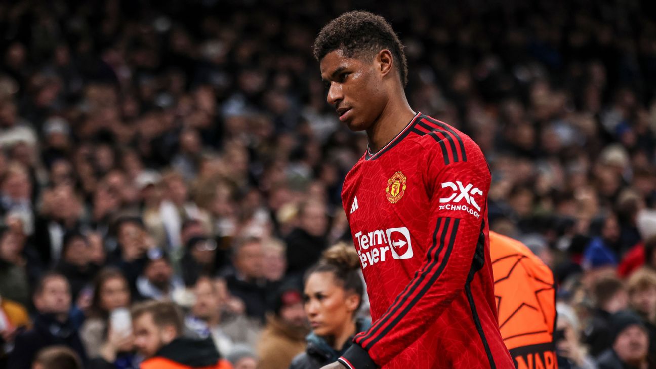 Ten Hag: Rashford ‘not happy’ about poor form