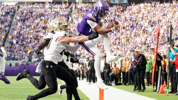 Vikings’ Joshua Dobbs escapes Saints’ defense to rush for score www.espn.com – TOP