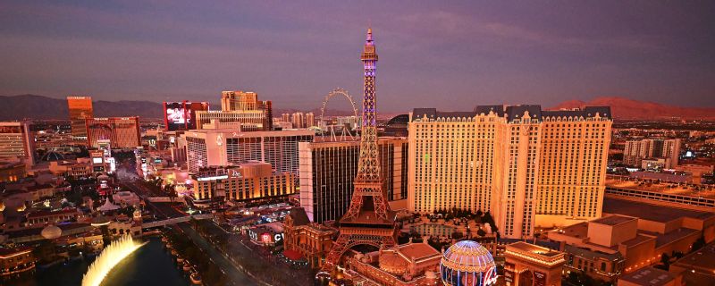 F1 drivers, teams want earlier Vegas GP start in 2024