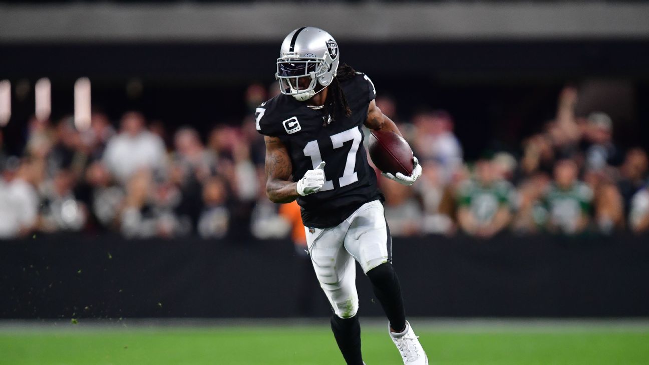 Jets expected to pursue Davante Adams offseason trade, sources say