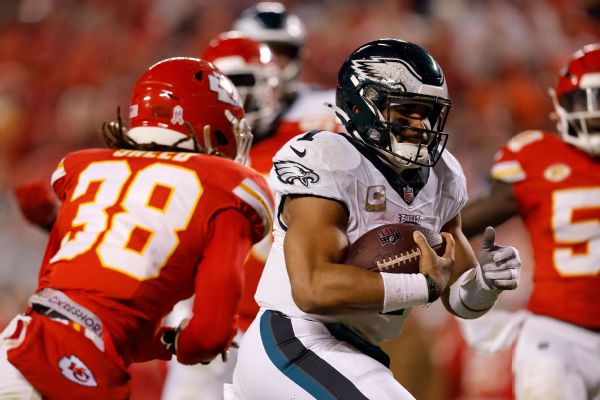 Eagles unsatisfied despite winning Chiefs rematch