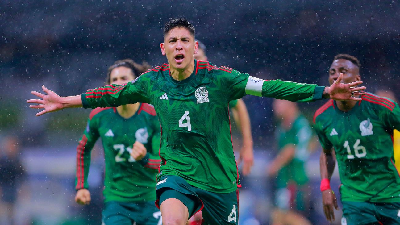 Late goal, PKs send Mexico to Copa America