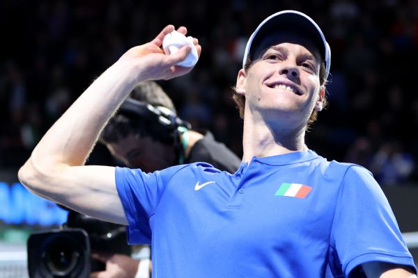 Italy starts Davis Cup title defense against Brazil