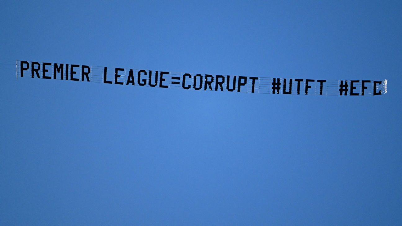 Everton fan-group fly protest banner over Etihad