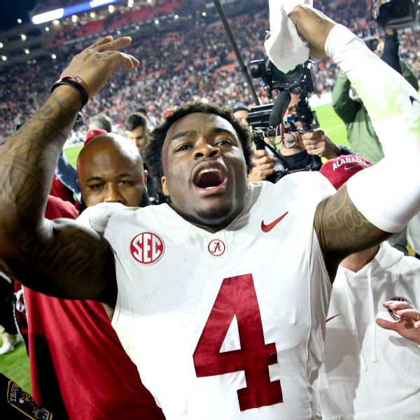 Milroe steers Alabama rally, Tide still in CFP mix