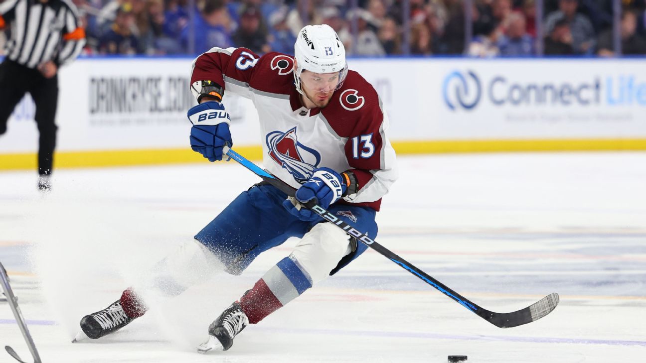 Nichushkin resumes practicing with Avalanche