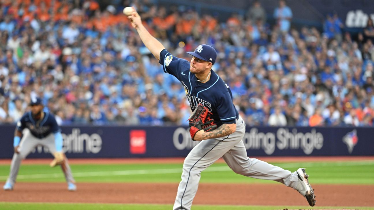 Rays reliever Chris Devenski goes on IL with knee tendinitis
