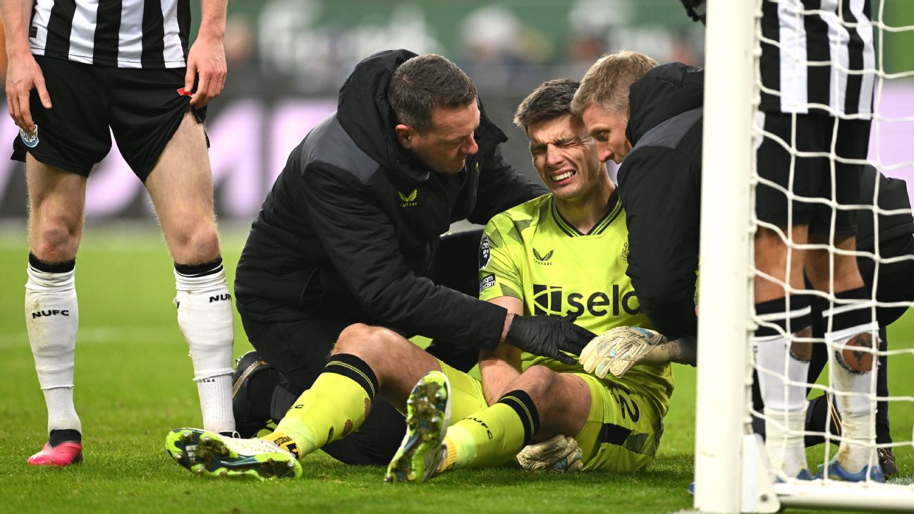 Newcastle GK Pope out for four months - Howe