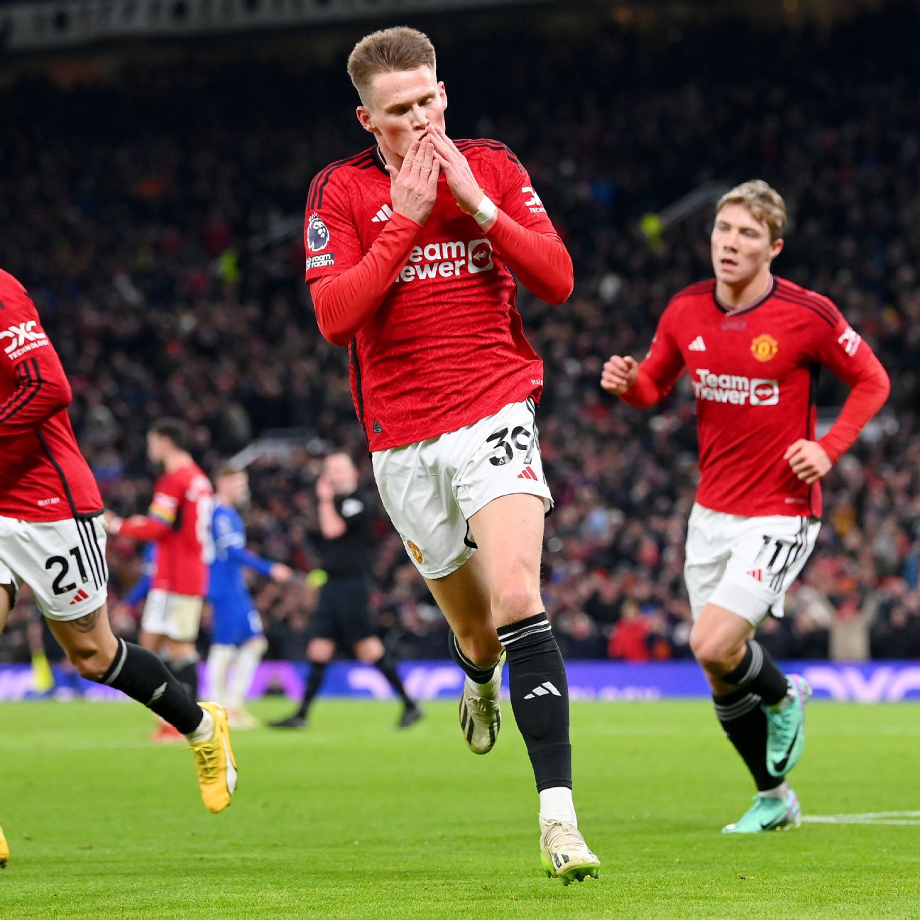 スポーツ・フィットネス Manchester United Play like a champion