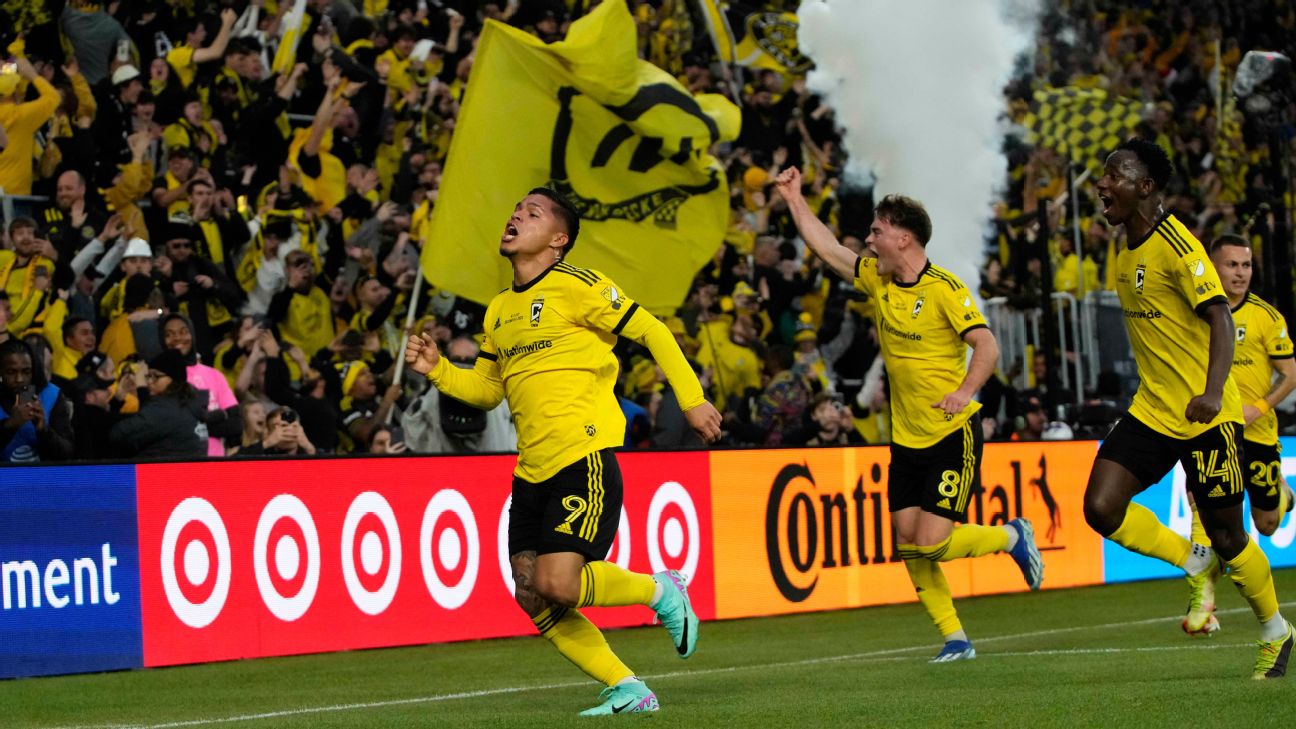 Columbus holds on to beat defending champion LAFC for Major League