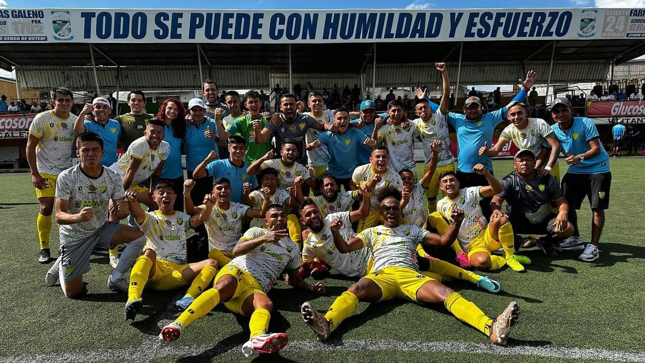 Fútbol: por penales, San Miguel logró el ascenso a la Primera