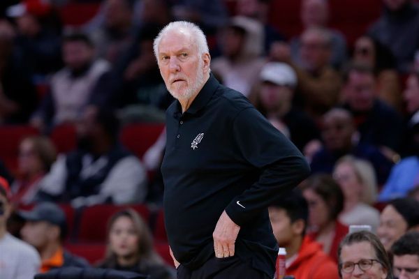 Spurs go cold, lose franchise-record 17th straight