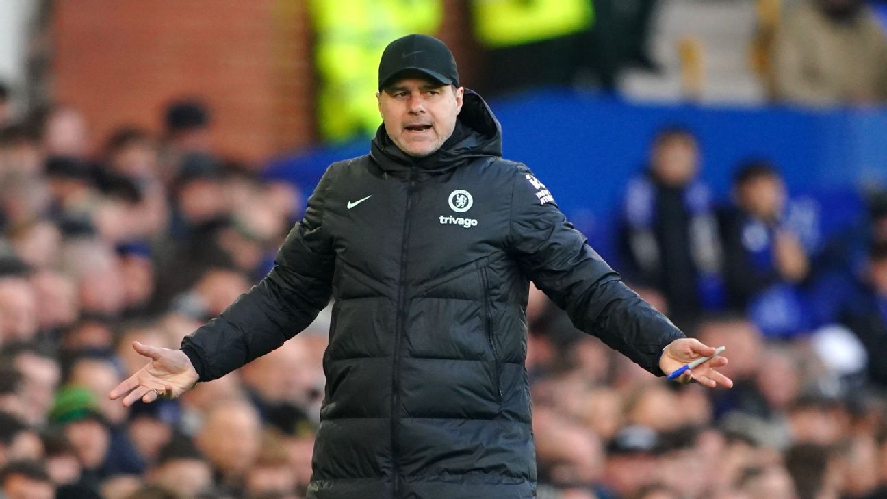 Sources: Chelsea open to several January exits