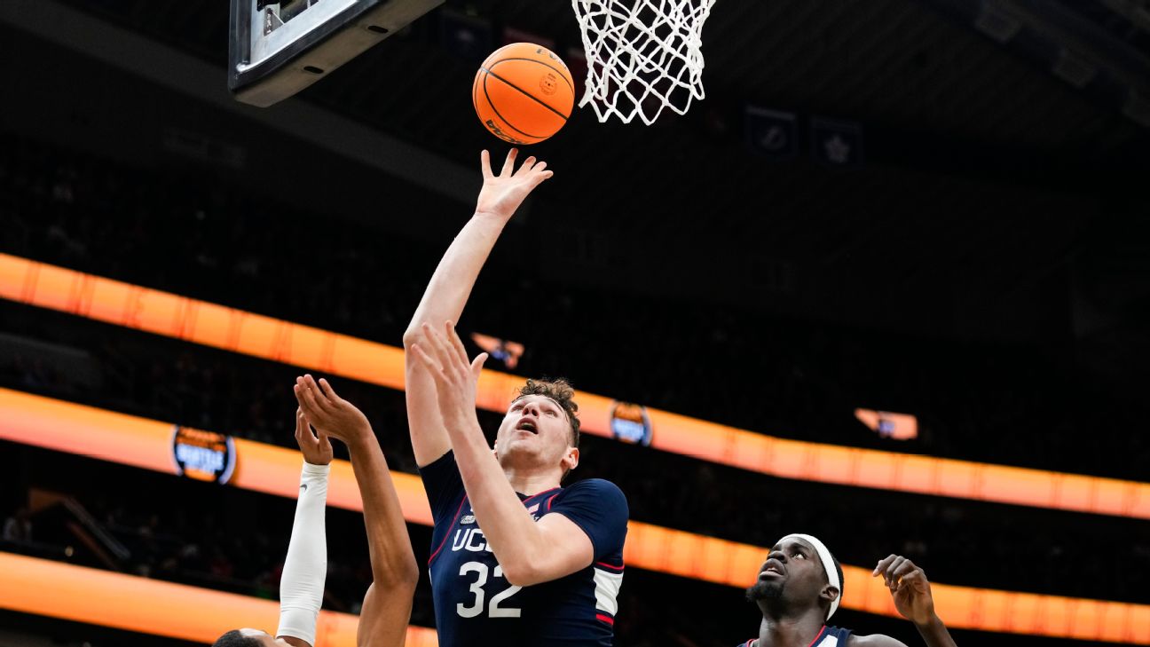 Donovan Clingan - Men's Basketball - University of Connecticut
