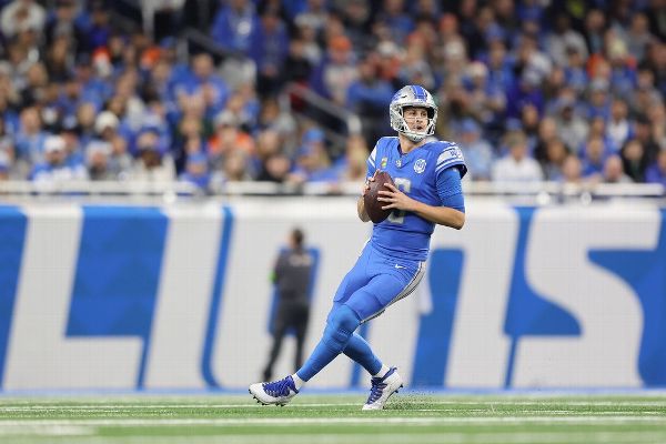 Goff tosses 5 TDs in ‘bounce back’ game for Lions