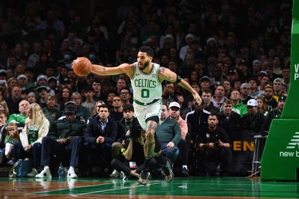 Tatum stretches Celtics' home win streak to 18