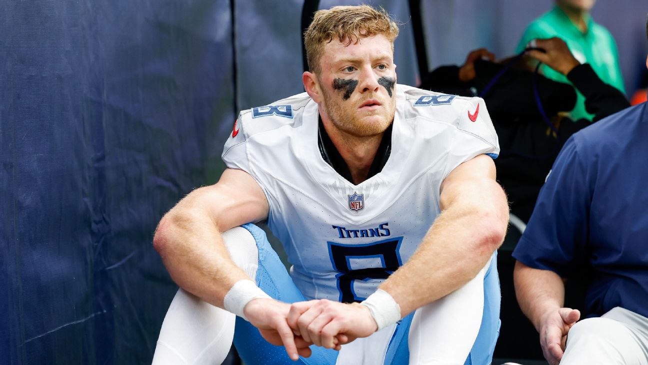 Titans QB Levis again forced out with foot injury