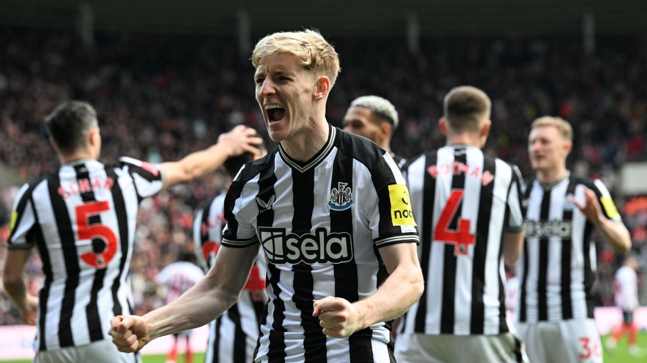 Newcastle breeze past Sunderland in Cup derby