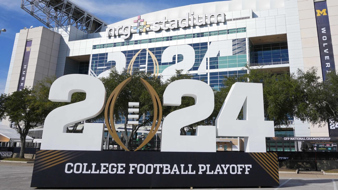 College Football Playoff buzz: Further expansion? More SEC/Big Ten power? www.espn.com – TOP