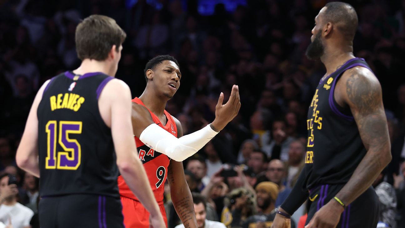 Raptors' Darko Rajakovic furious with officiating in loss to Lakers - ESPN