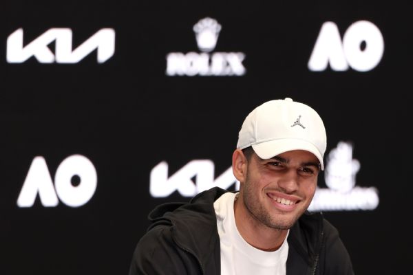 Alcaraz keen to face Djokovic in Aussie Open final