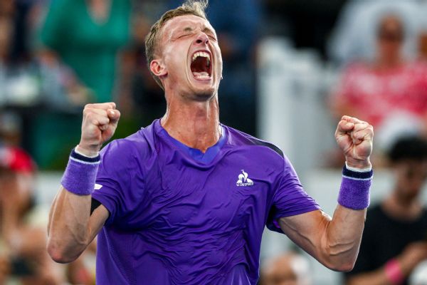 Lehecka beats Draper in Adelaide for 1st ATP title