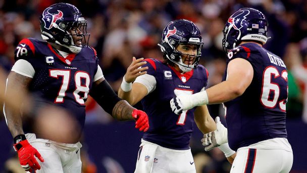 Texans click on all cylinders in comprehensive rout of Cleveland