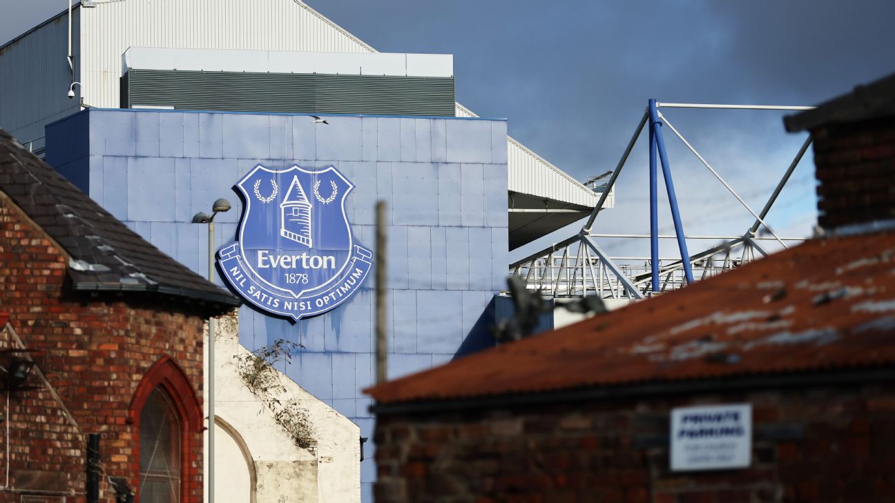 Everton, Forest charged with financial breaches