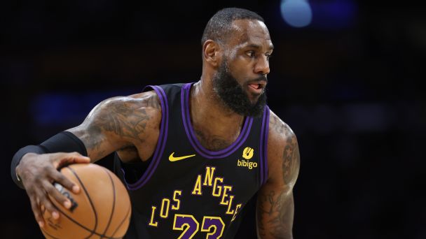 LeBron James' streak of games with double-digit scoring tops list of sports' most unbreakable records