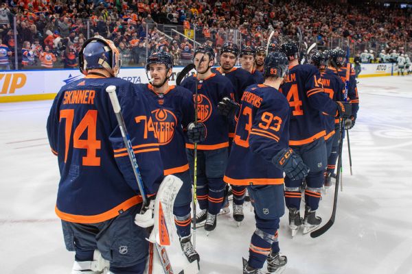 Oilers win to tie record streak by Canadian team