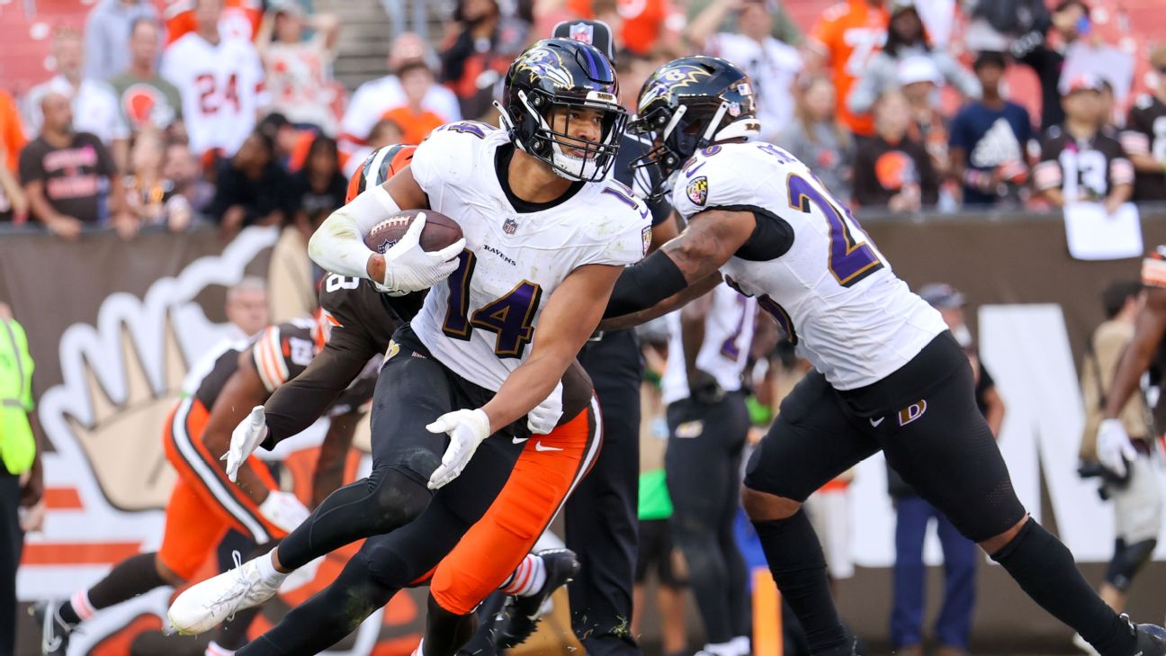 From a 'wizard' to 'the avatar': 5 surprising stories of the Ravens' historic defense