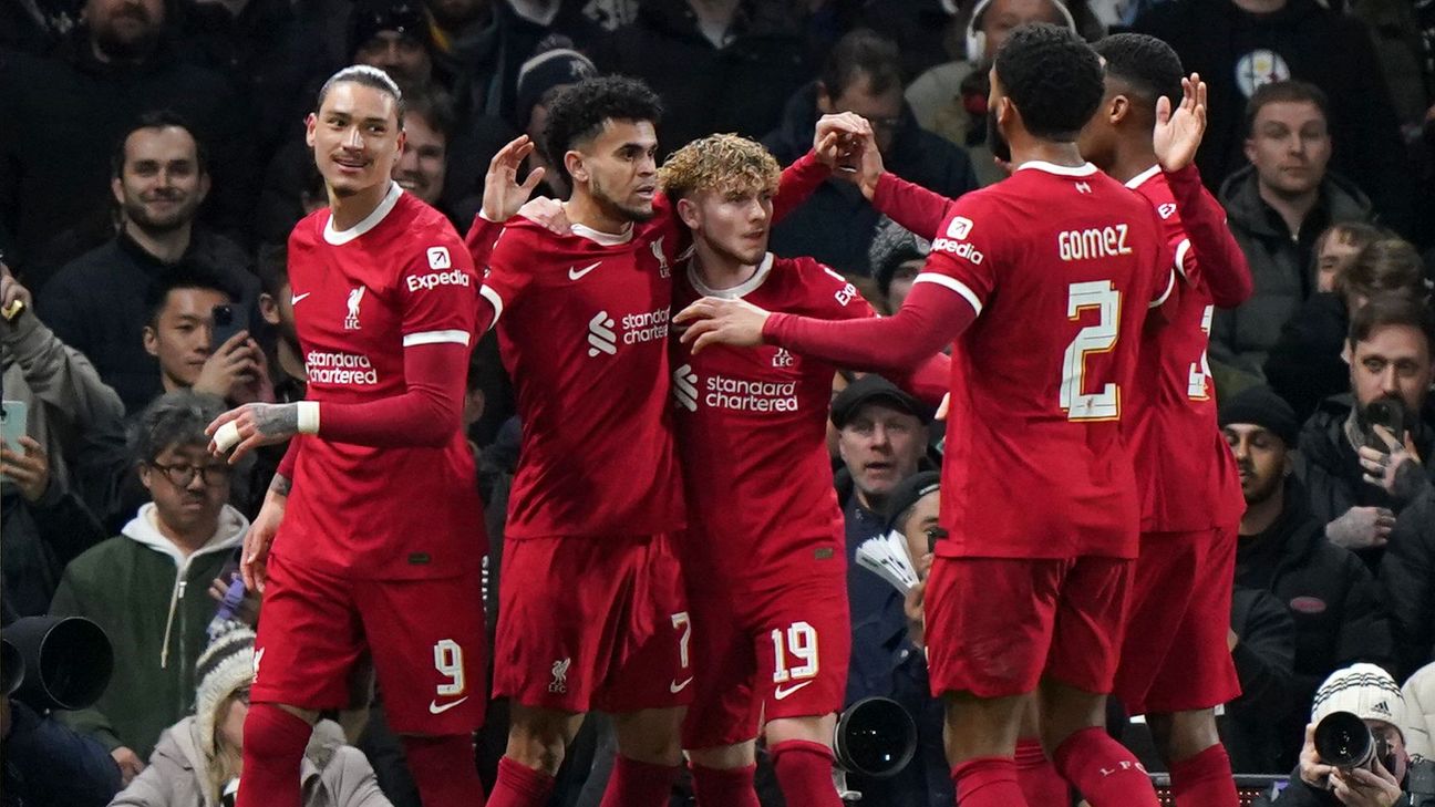 Liverpool hold off Fulham to set up Chelsea final