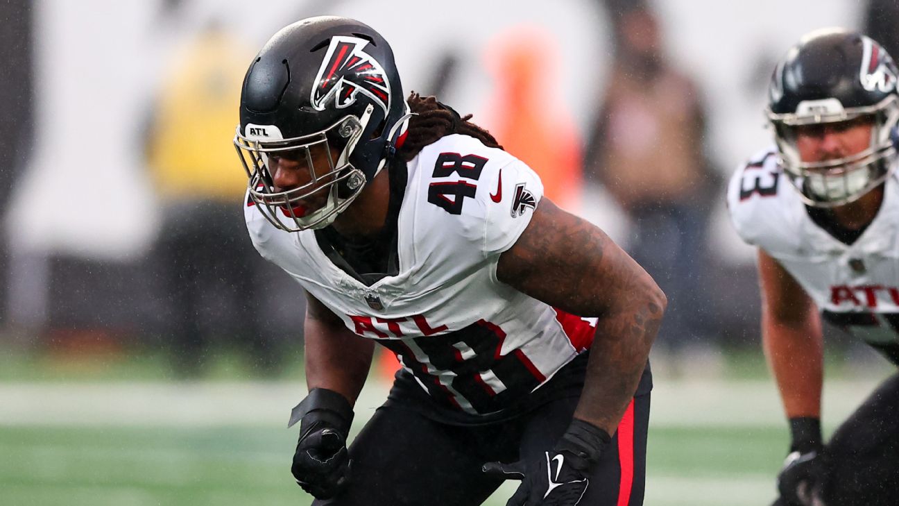 Ex-Falcons LB Dupree  31  signs with Chargers