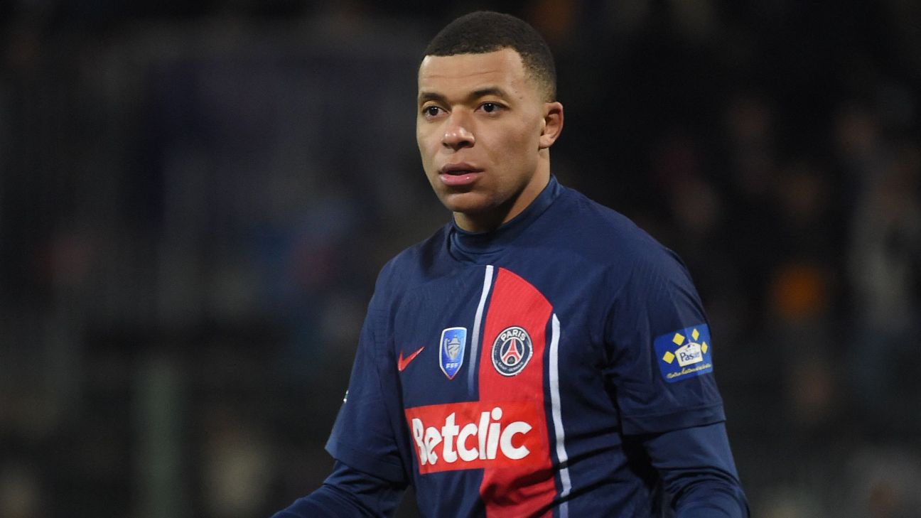 Sources: Mbappé mulling offers from Madrid, PSG