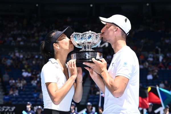 Hsieh, Zielinski win Aussie Open mixed doubles