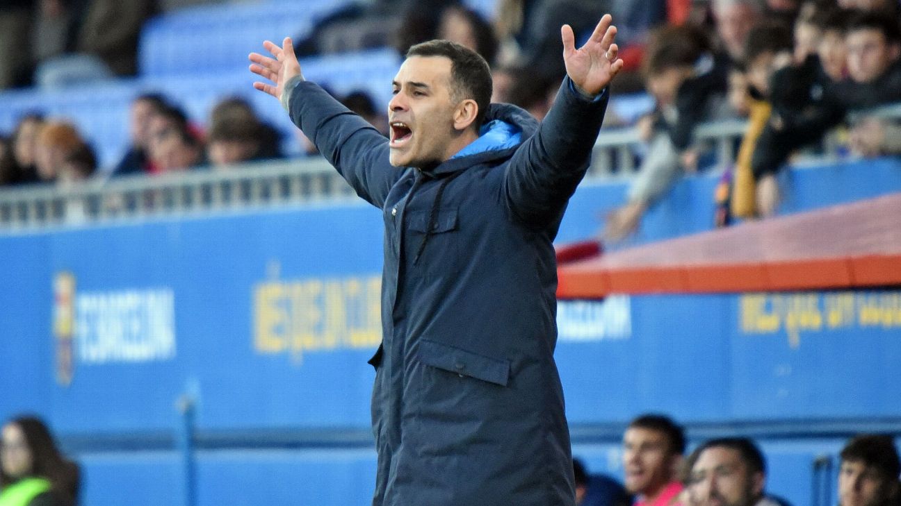 Sources: Barça B coach Márquez nears Mexico role