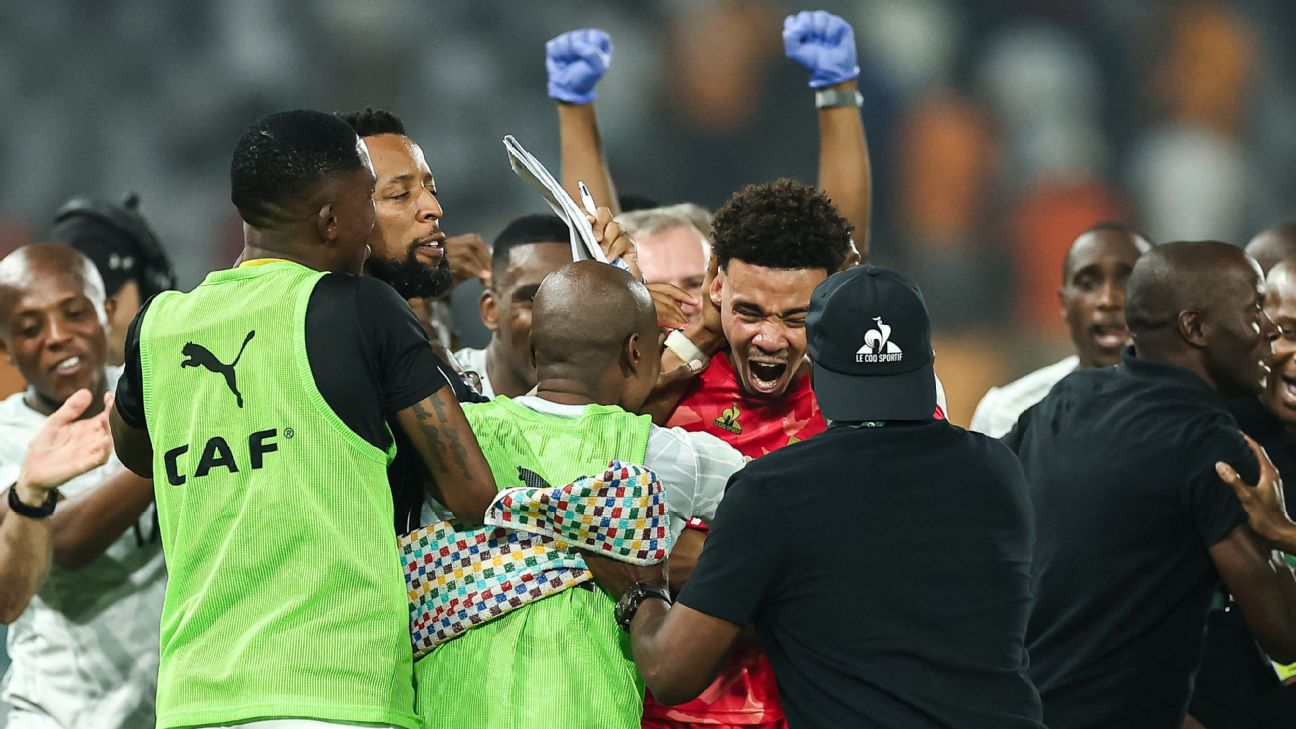 South Africa keeper saves 4 pens in shootout win